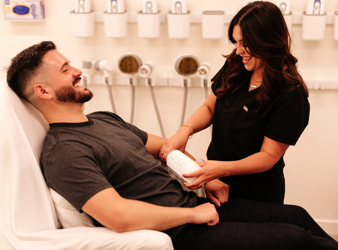 Lindsey coolsculpting with male patient